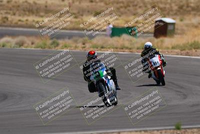 media/Apr-19-2025-AHRMA (Sat) [[3d98ca3309]]/Race/Group 3/turn 4/